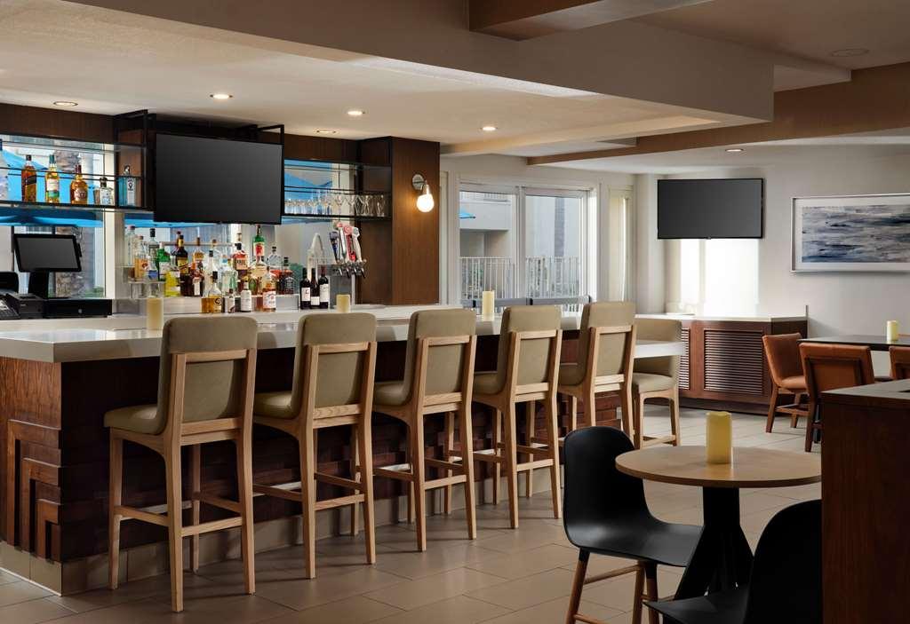 Hyatt House San Diego Sorrento Mesa Ресторант снимка